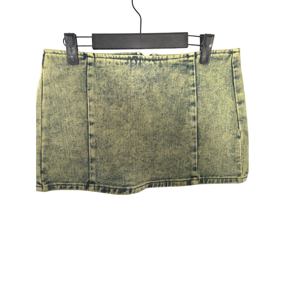 2/$30 NWT PrettyLittleThing 6 Greenish Tint Vintage Wash Low Rise - Picture 4 of 15